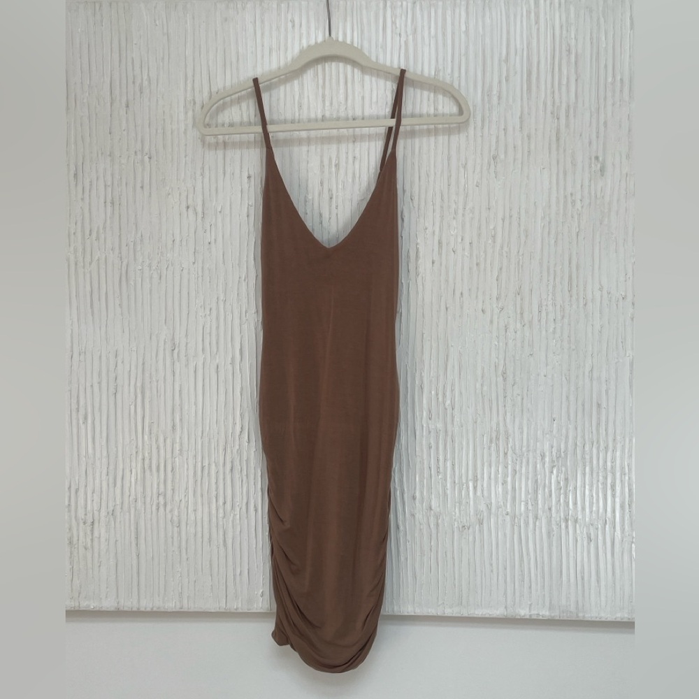 Chic Brown Sleeveless Dress